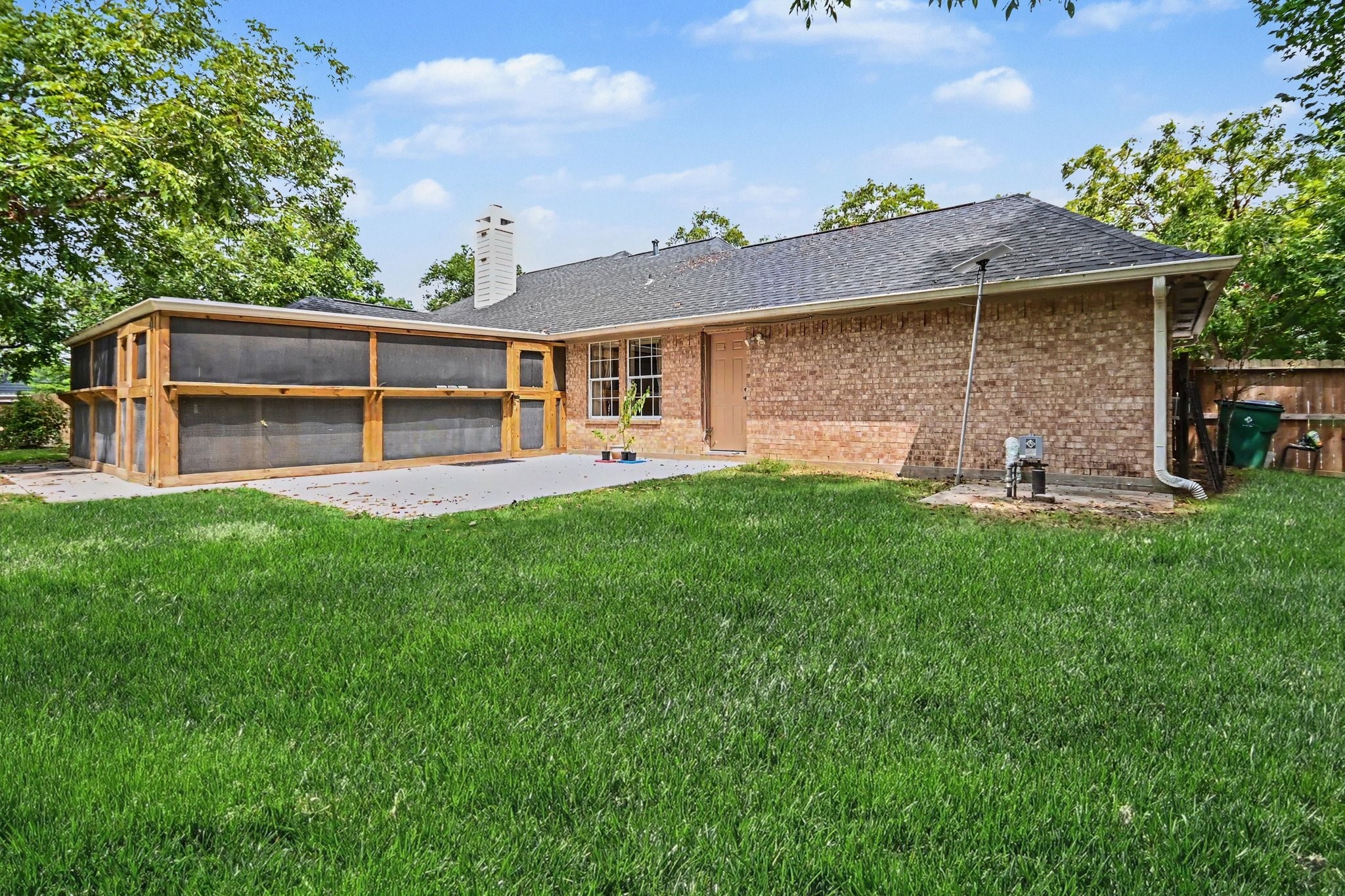 142 Happy Hollow Street Property Photo 28