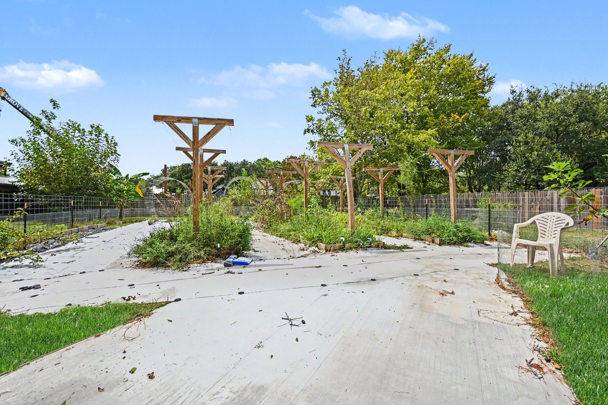 142 Happy Hollow Street Property Photo 32