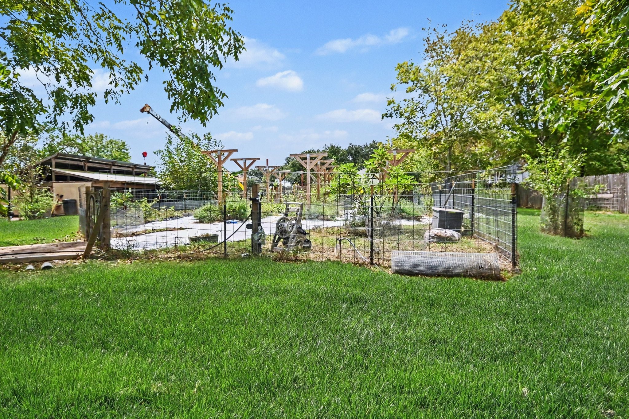 142 Happy Hollow Street Property Photo 33