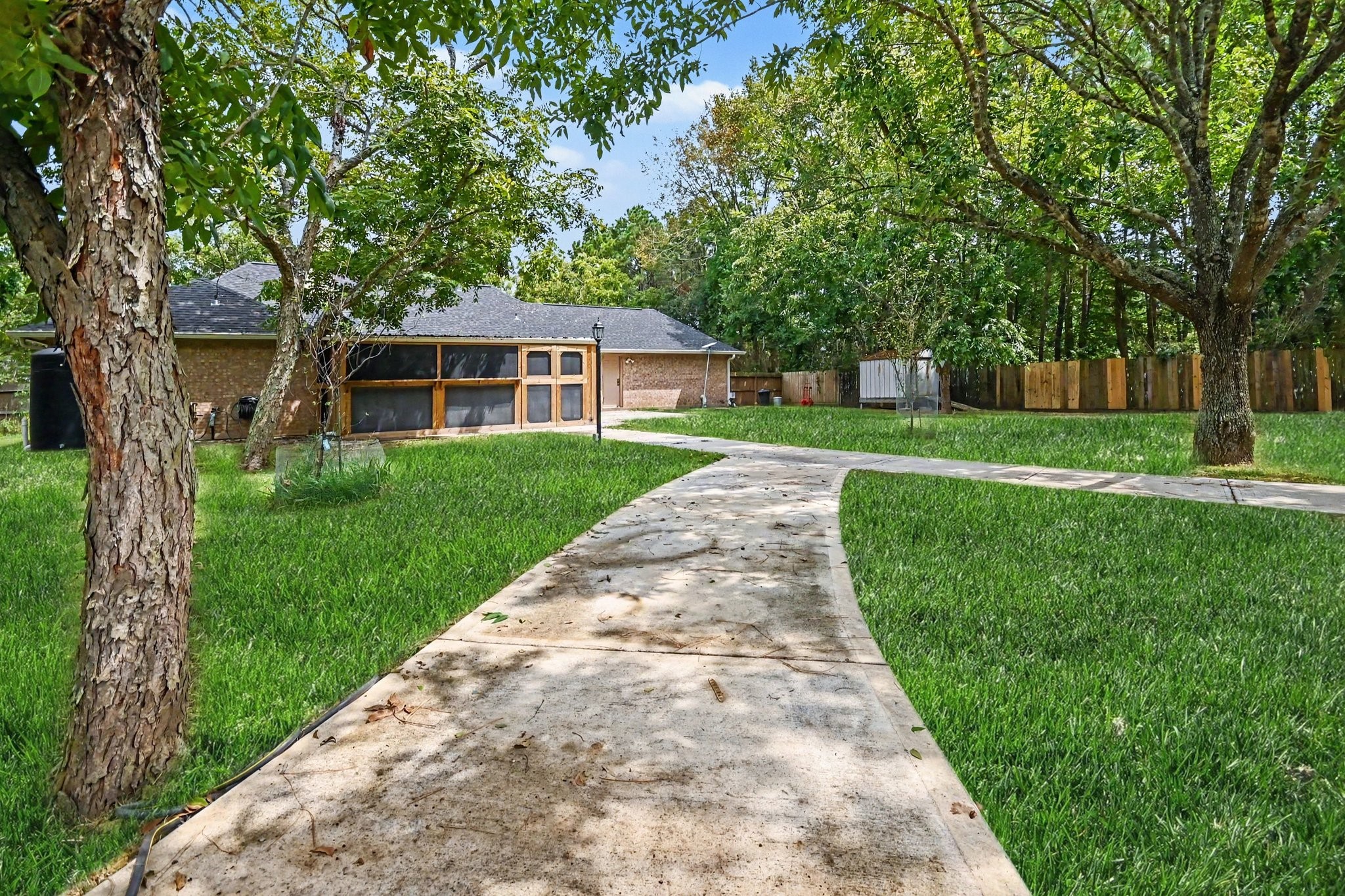 142 Happy Hollow Street Property Photo 34