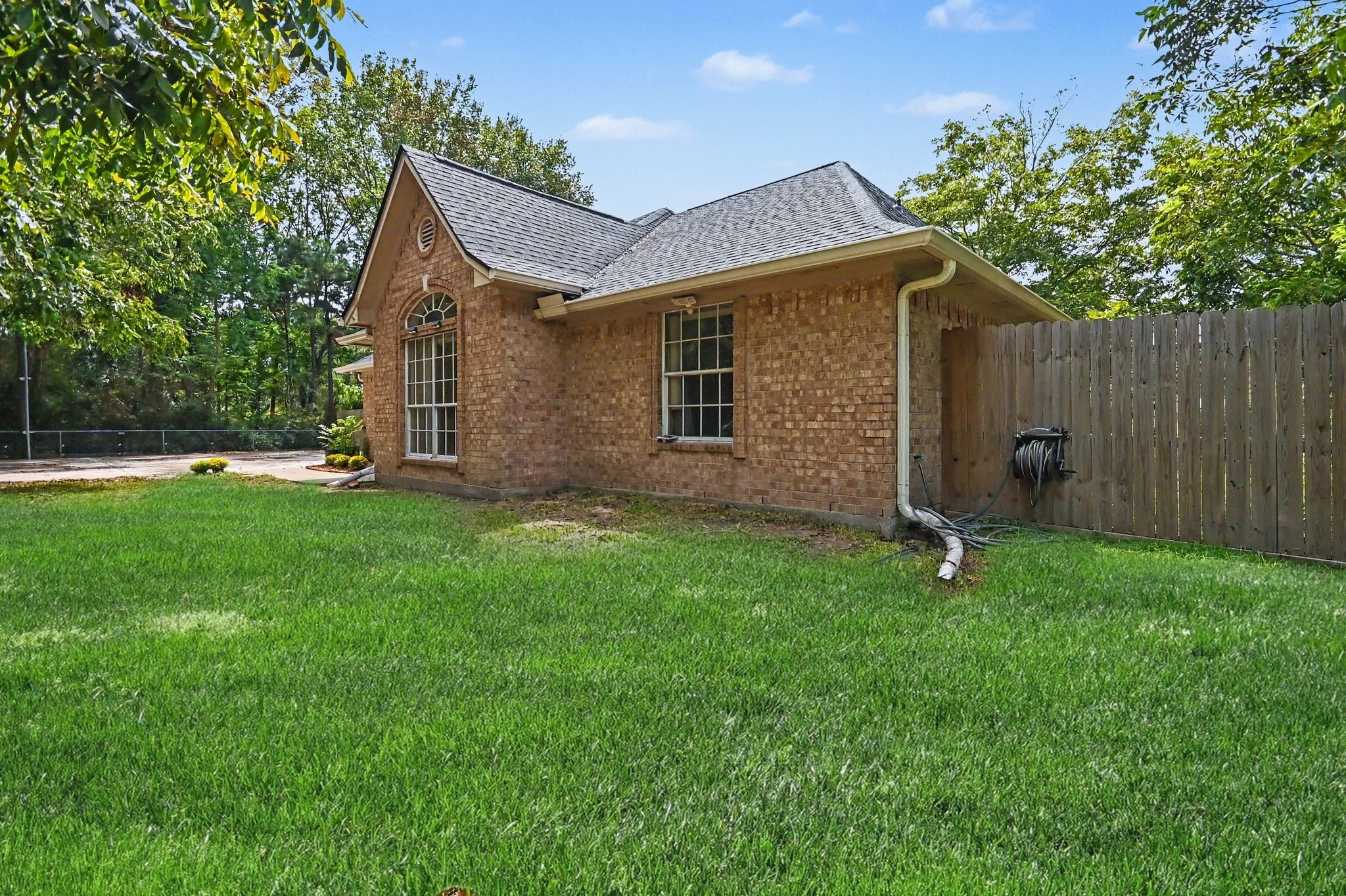 142 Happy Hollow Street Property Photo 38