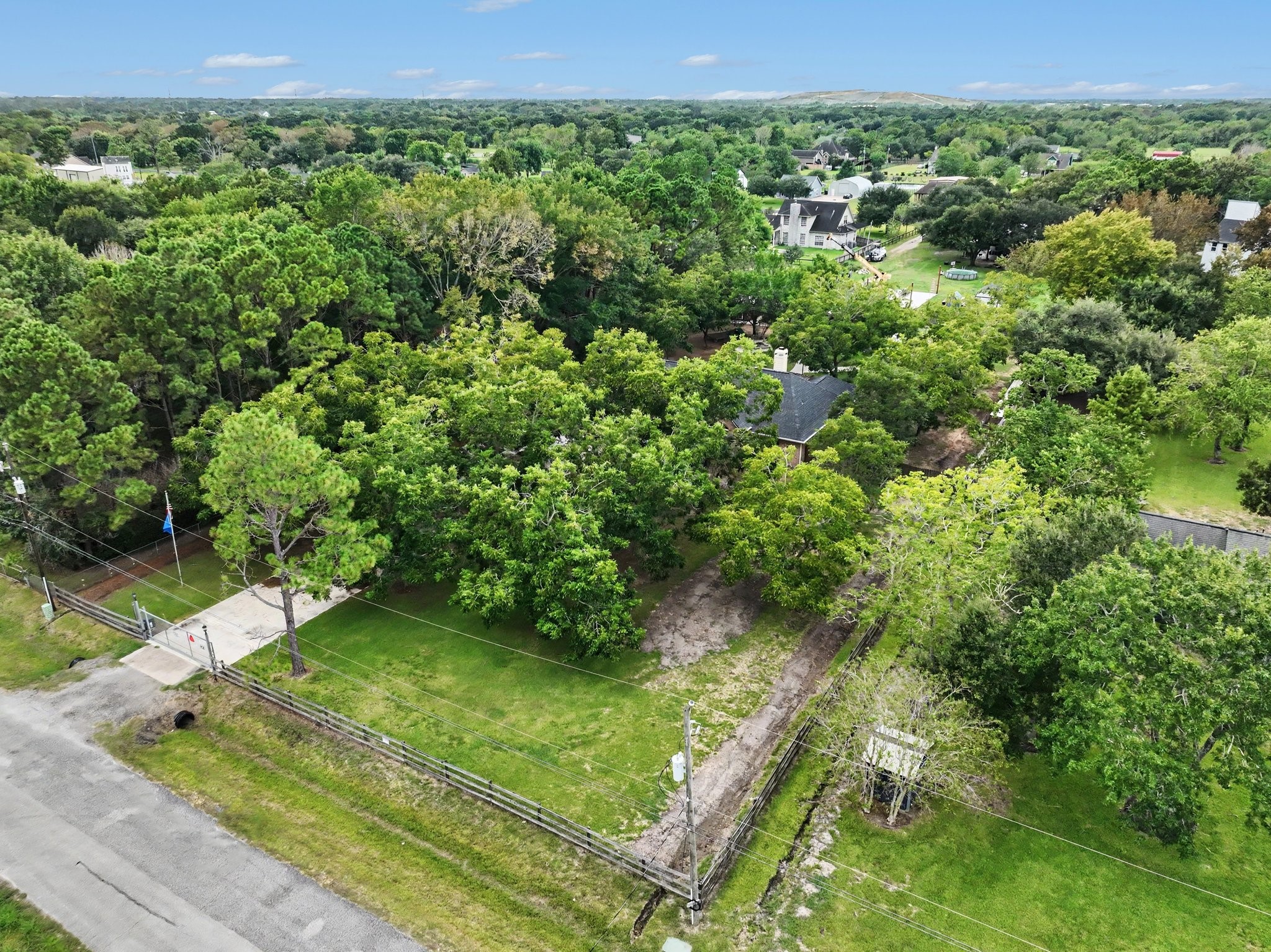 142 Happy Hollow Street Property Photo 40
