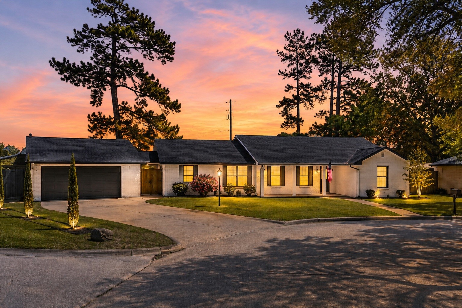 102 Enchanted Oaks Court Property Photo 1