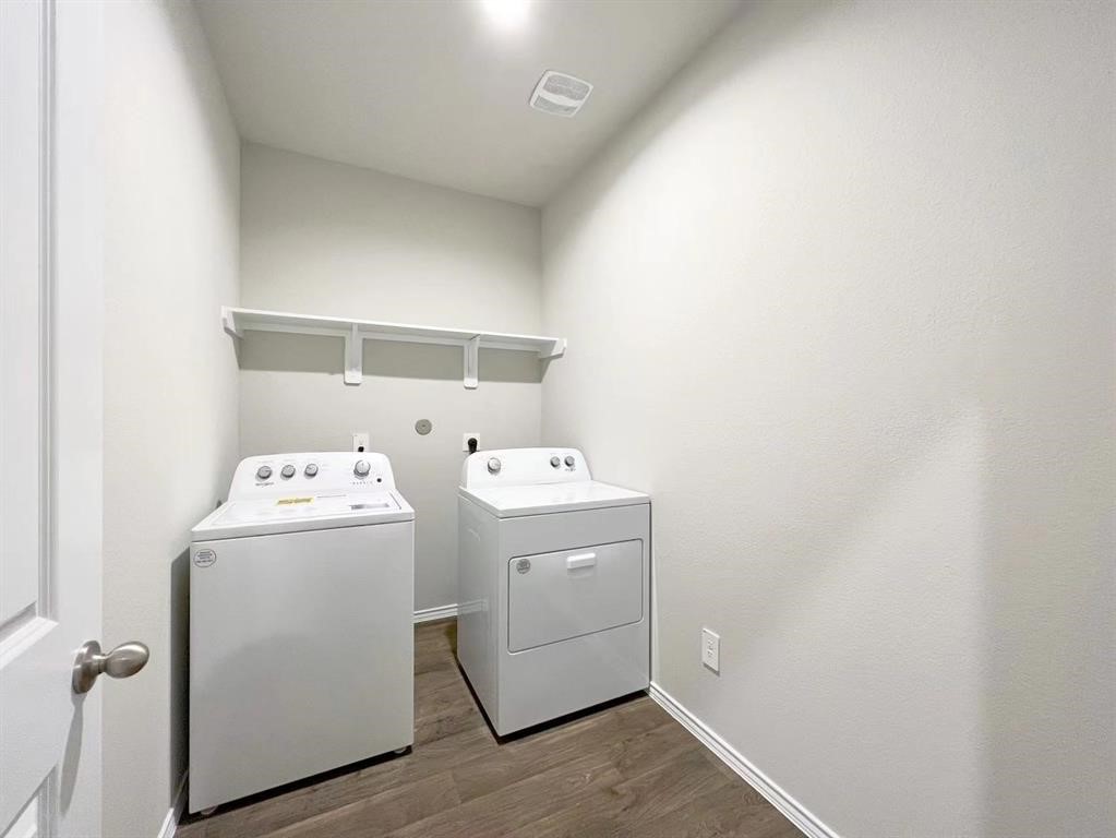 21434 Rustic Elm Drive Property Photo 7