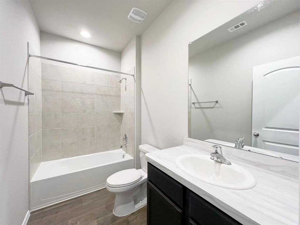 21434 Rustic Elm Drive Property Photo 9