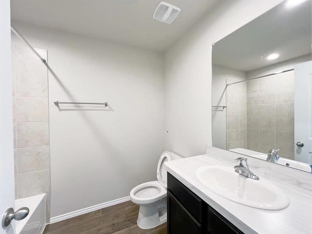 21434 Rustic Elm Drive Property Photo 14