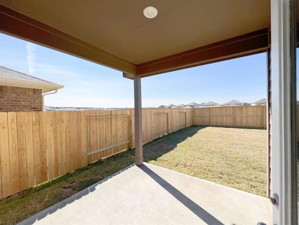 21434 Rustic Elm Drive Property Photo 15