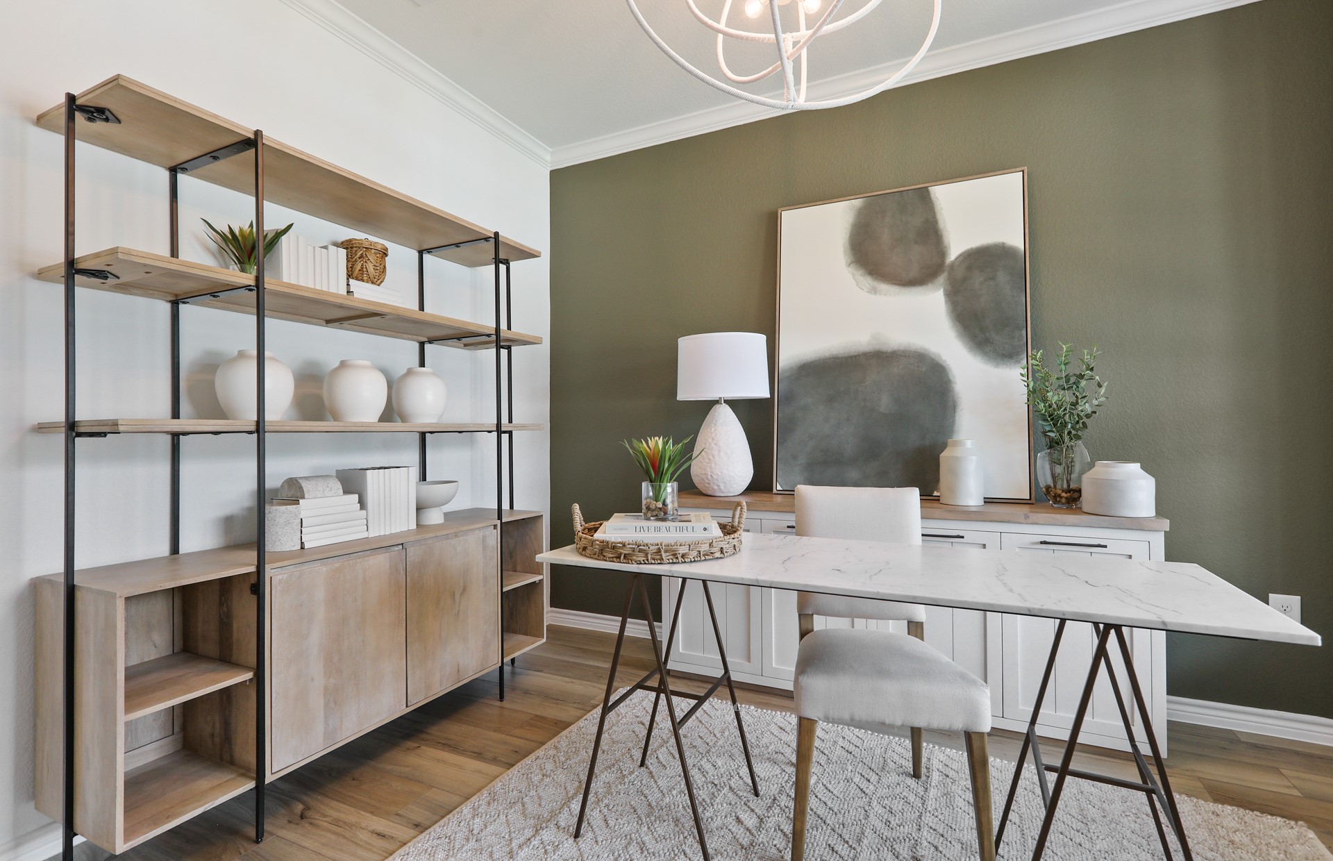 16218 Aspen Crest Drive Property Photo 4