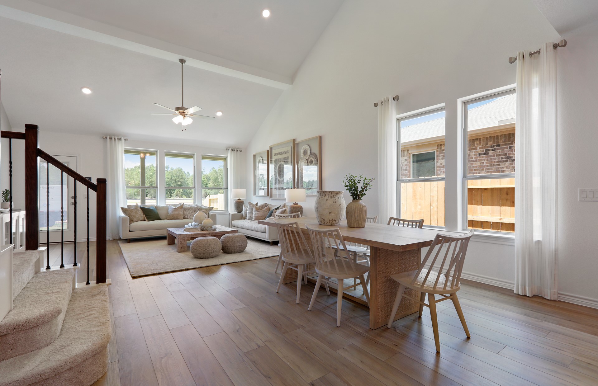 16218 Aspen Crest Drive Property Photo 14