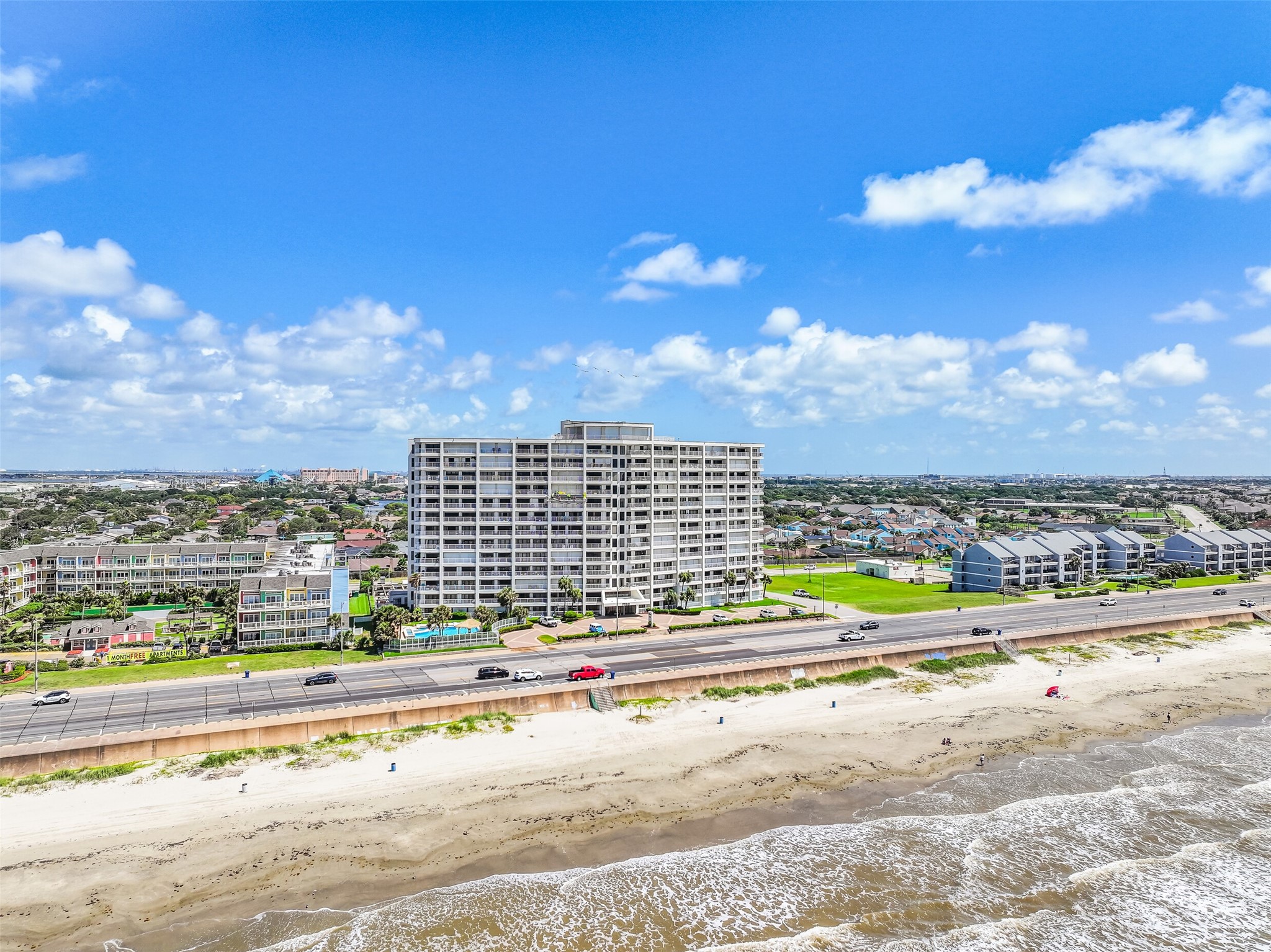 7700 Seawall Boulevard 402 Property Photo 3