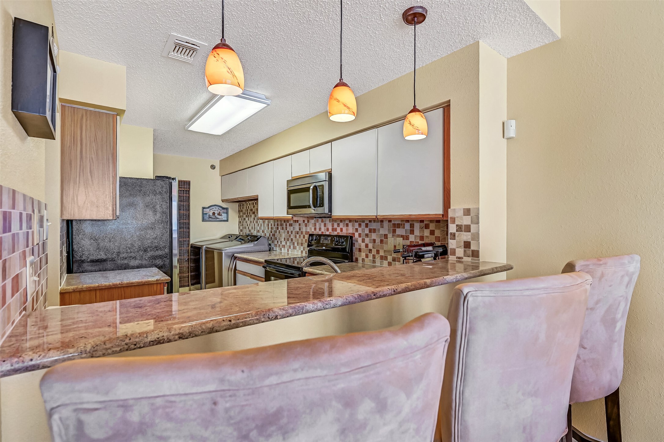 7700 Seawall Boulevard 402 Property Photo 12
