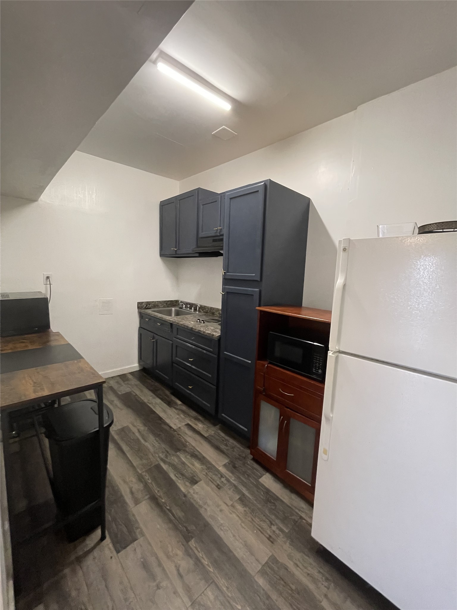 20892 Cochran Road 2 Property Photo 5