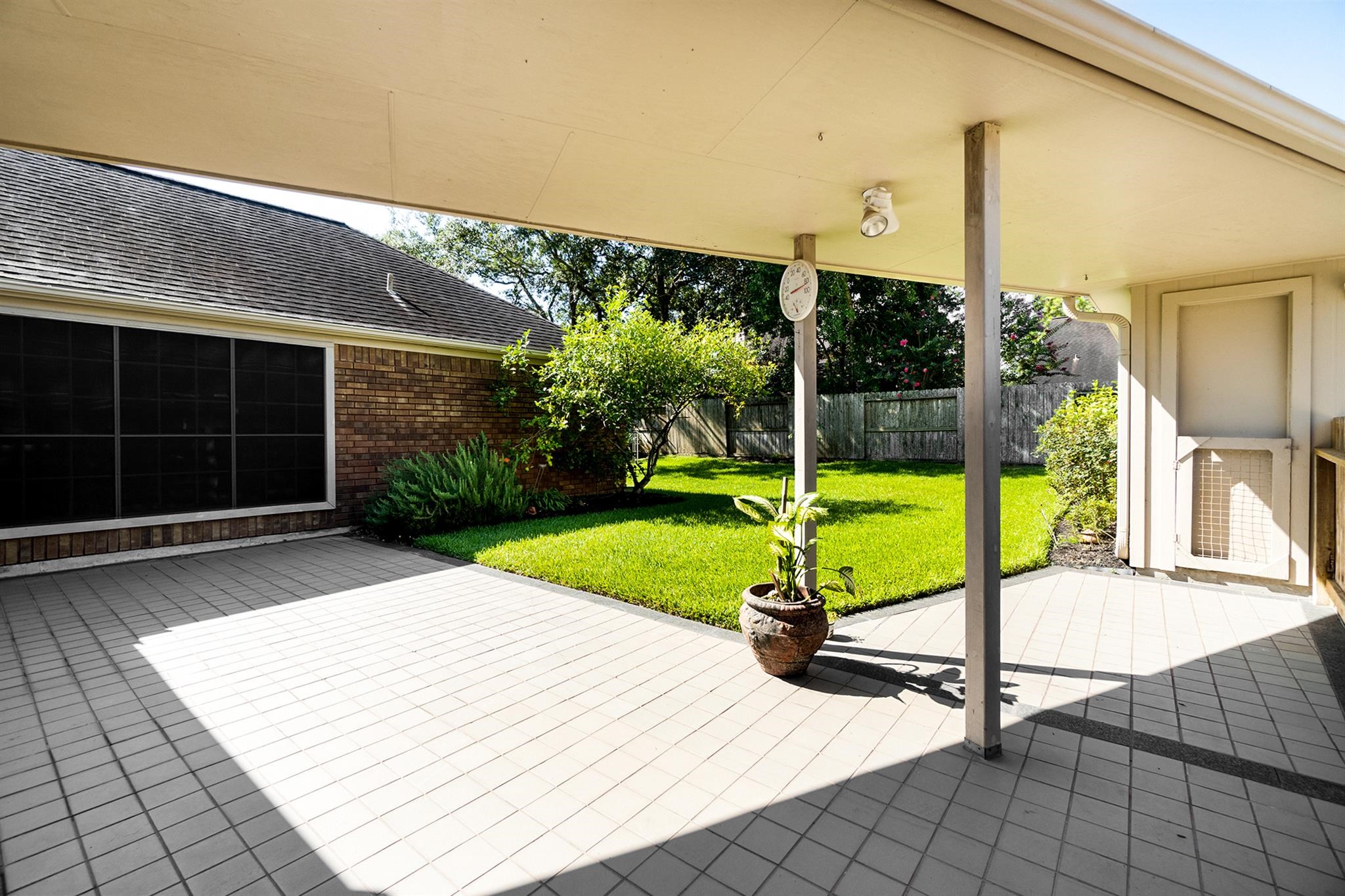 15406 Greenleaf Lane Property Photo 17