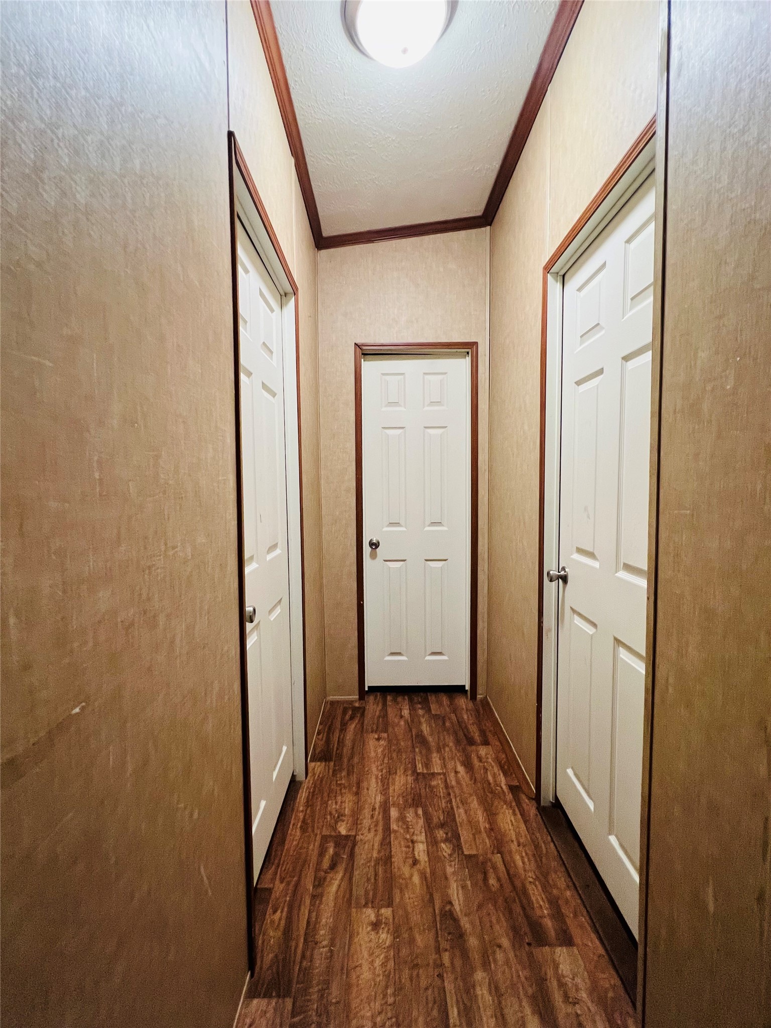 16381 Hunters Green Dr Property Photo 10