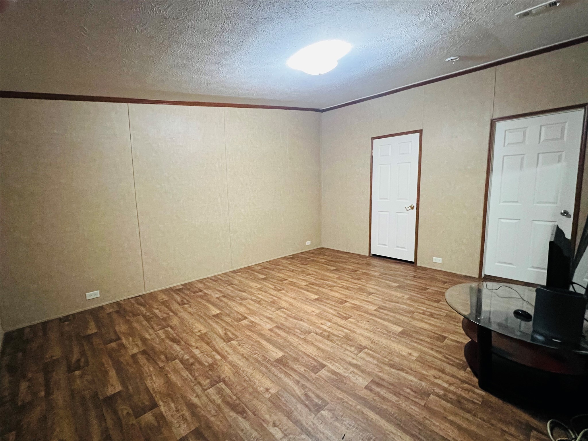 16381 Hunters Green Dr Property Photo 16