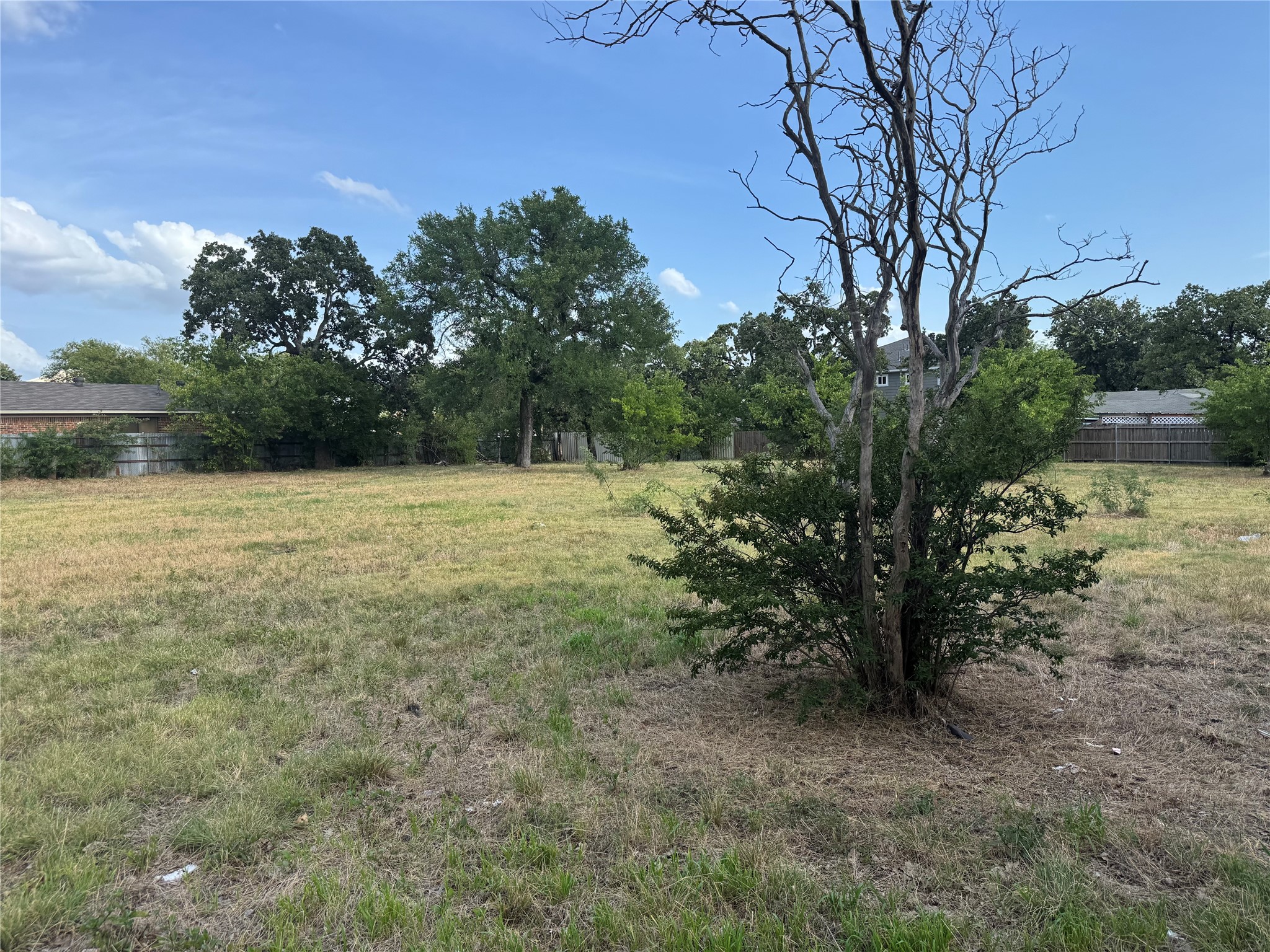 5900 Dallas Avenue Property Photo 7