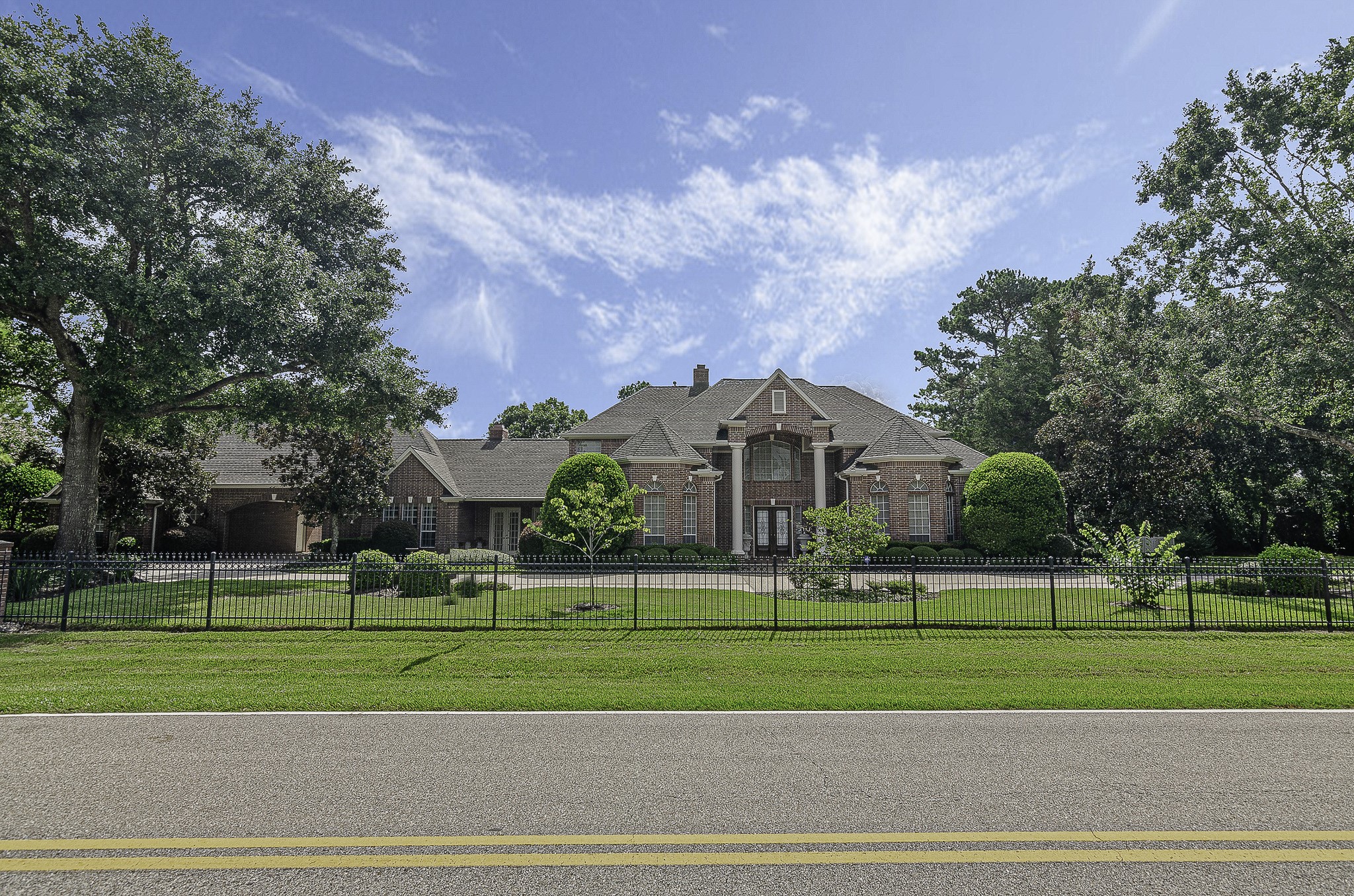 22222 Holly Creek Trail Property Photo 2