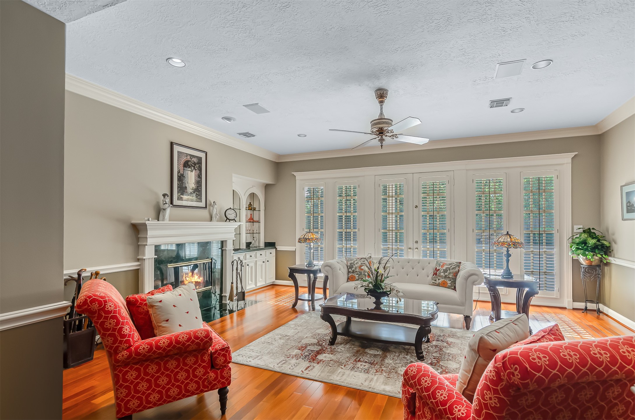 22222 Holly Creek Trail Property Photo 8