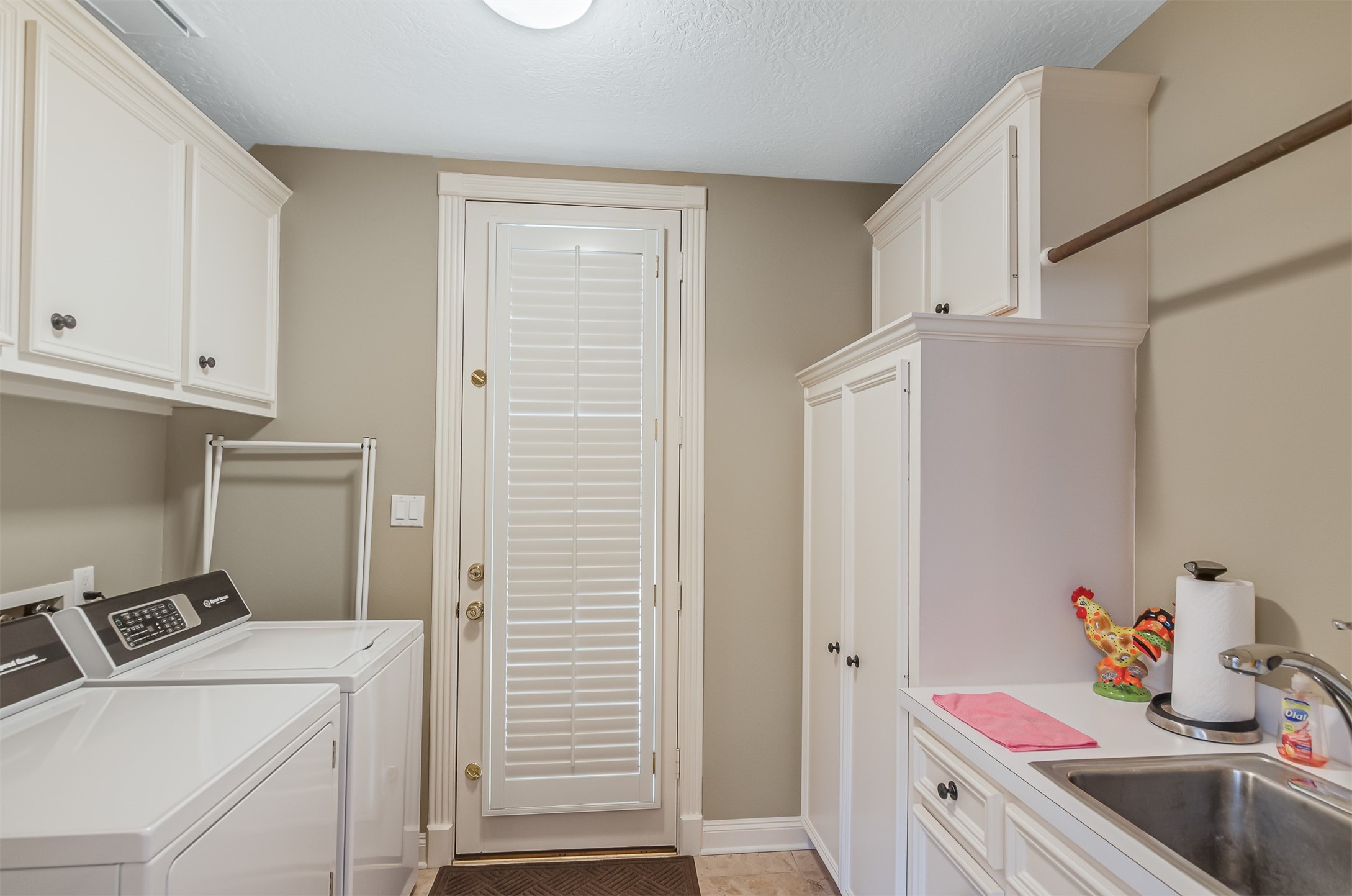 22222 Holly Creek Trail Property Photo 21