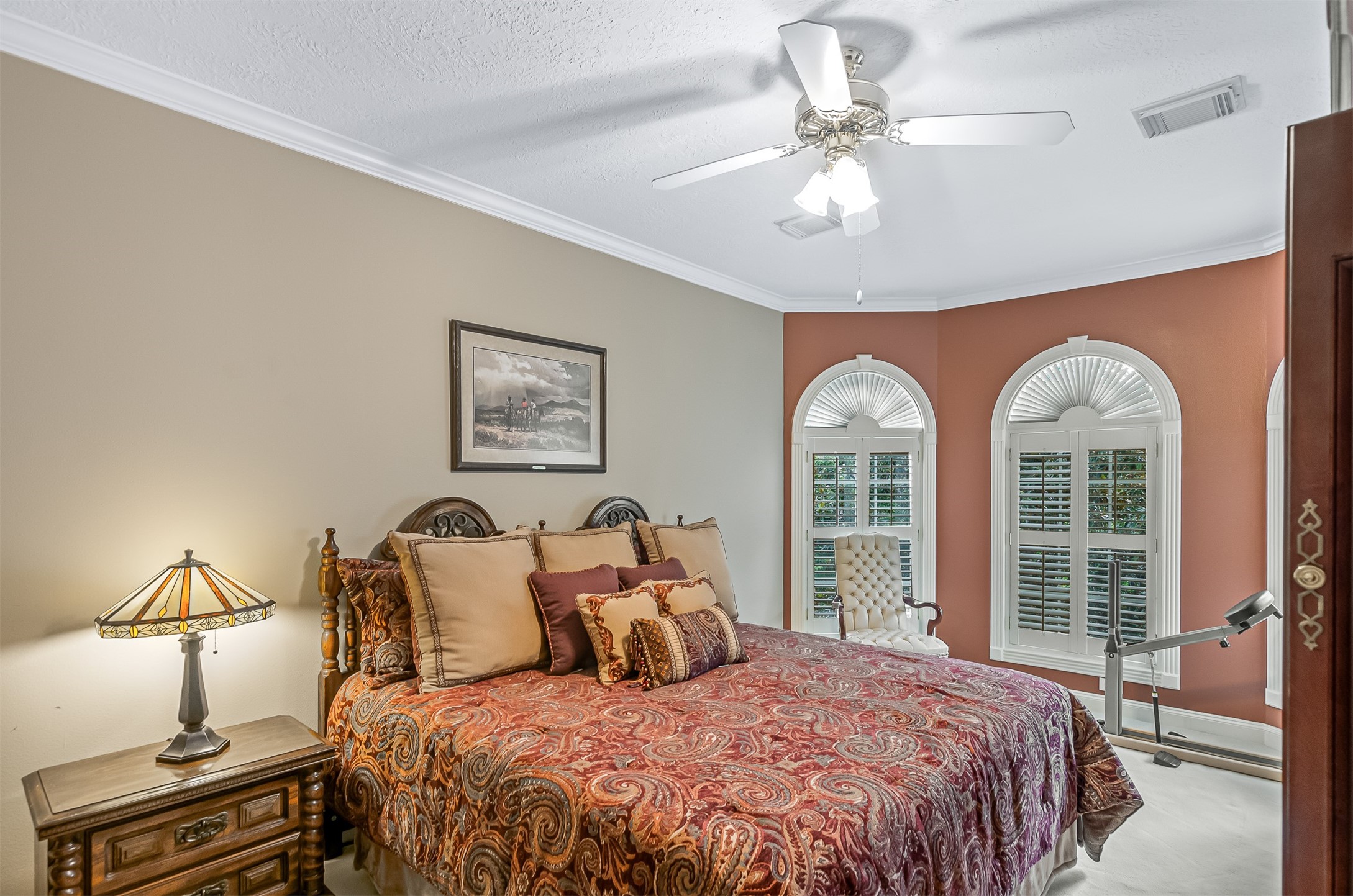 22222 Holly Creek Trail Property Photo 37