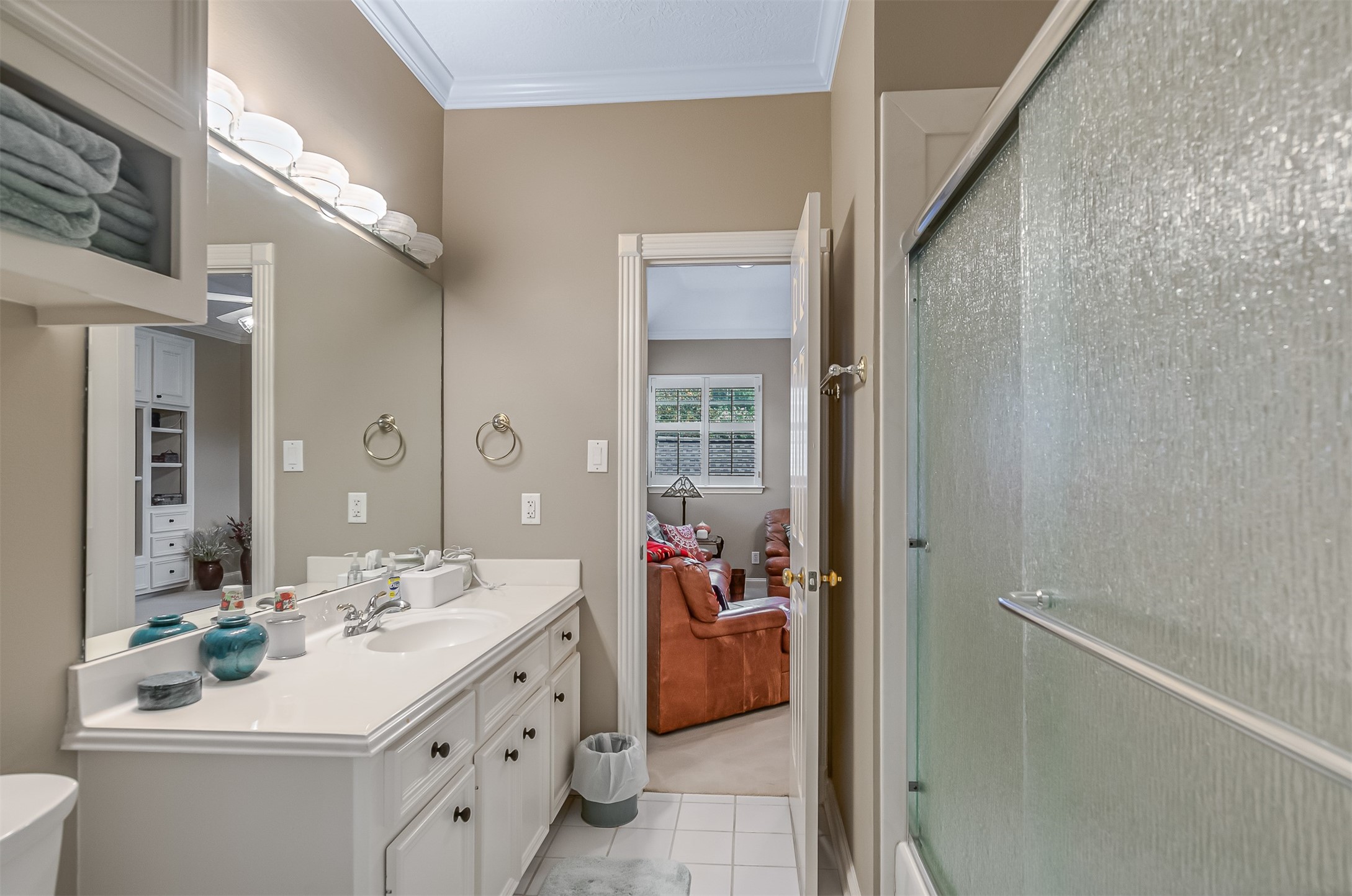 22222 Holly Creek Trail Property Photo 40
