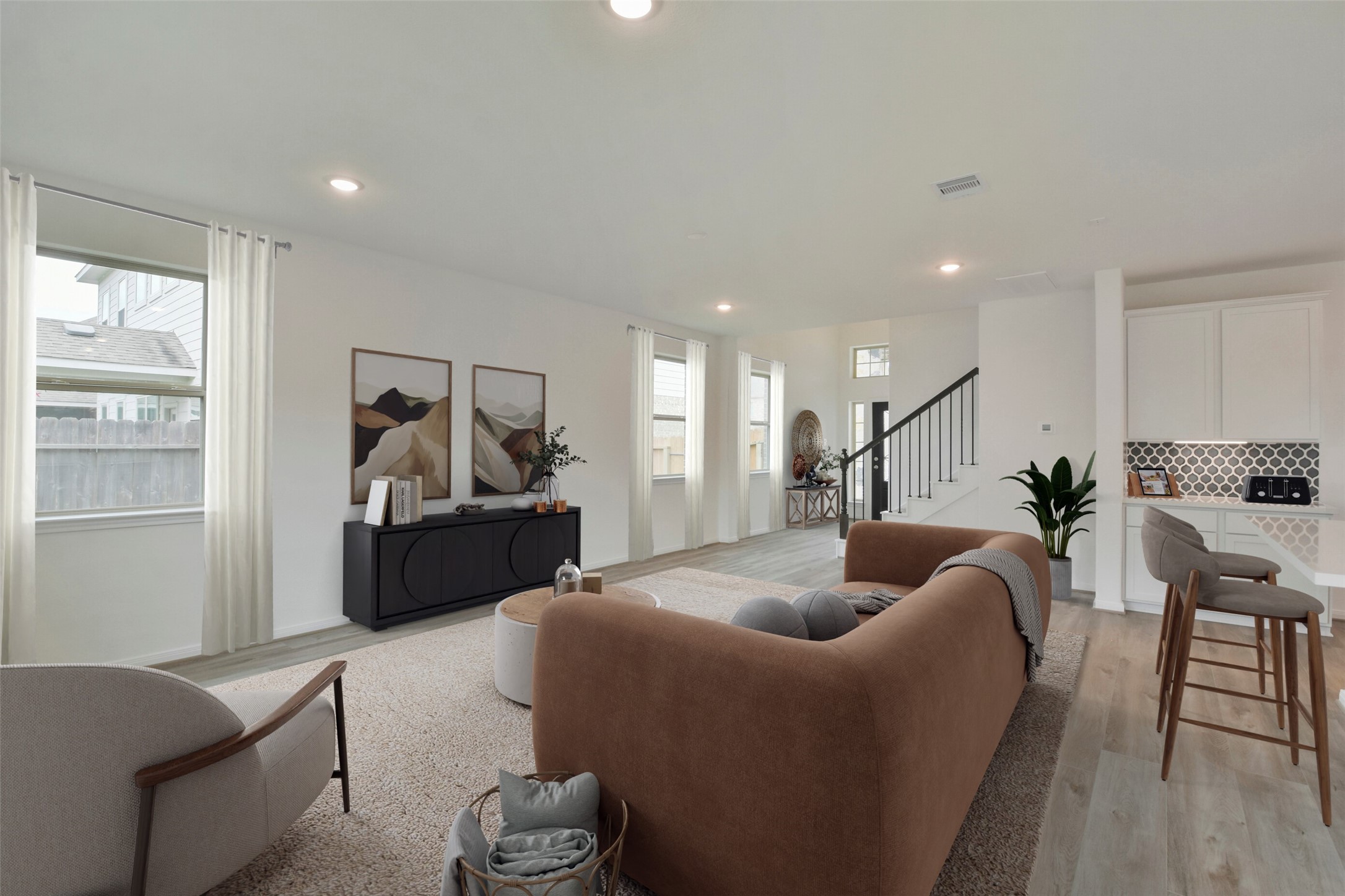 21024 Crinet Square Street Property Photo 7