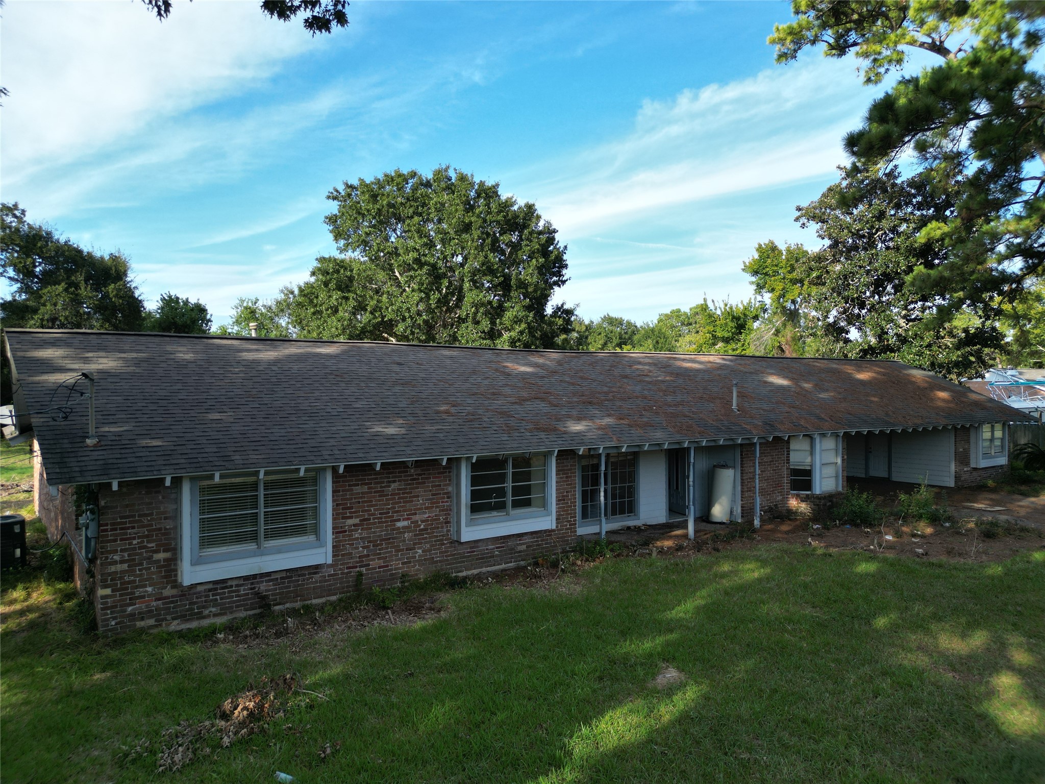 614 Pine Circle Property Photo 1