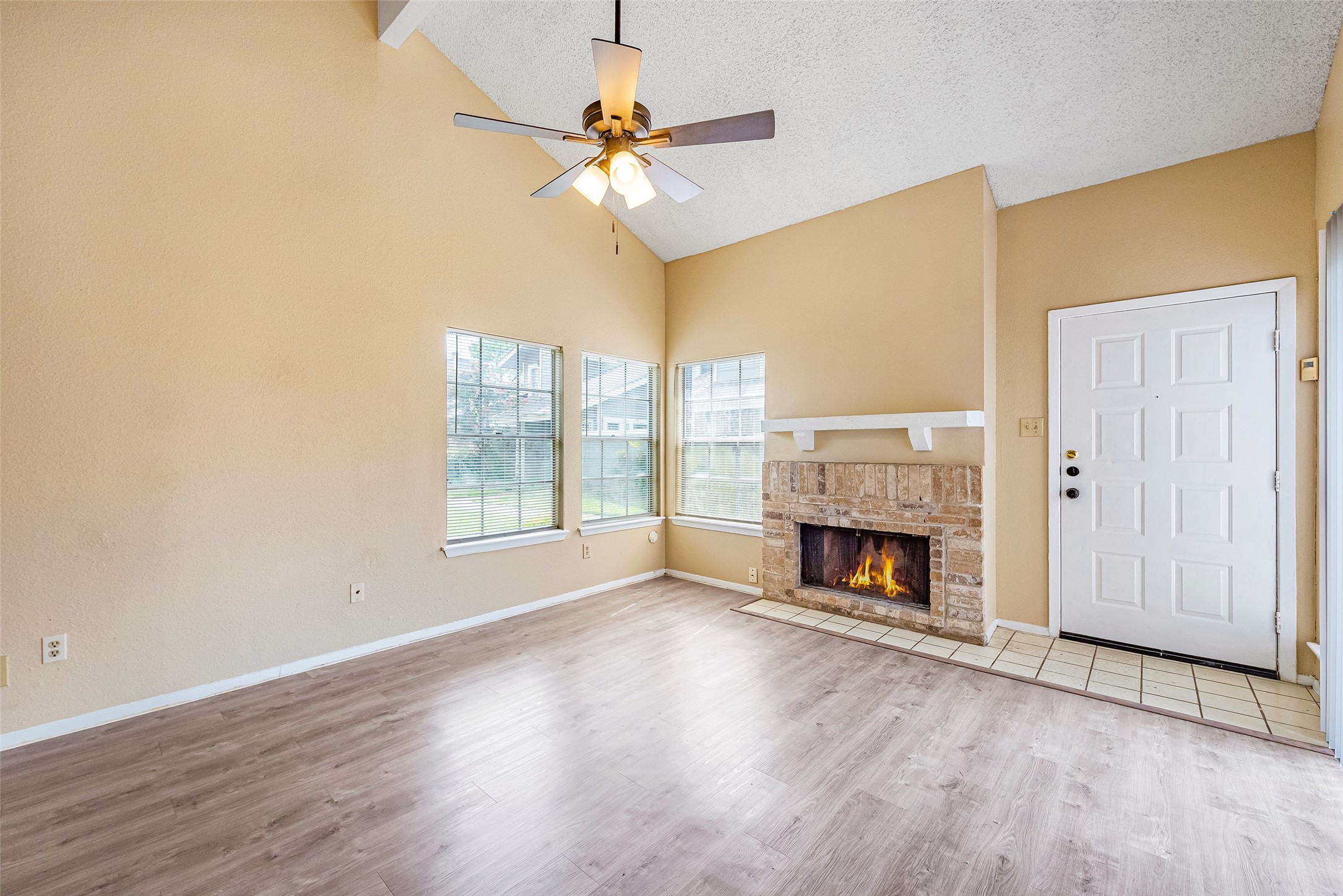 6315 Cattails Lane Property Photo 6