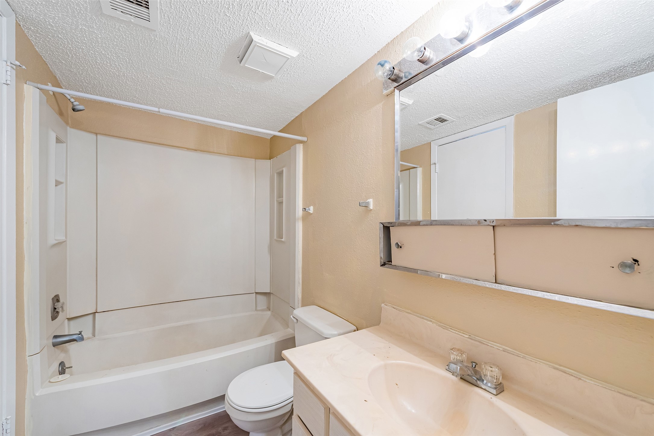 6315 Cattails Lane Property Photo 23