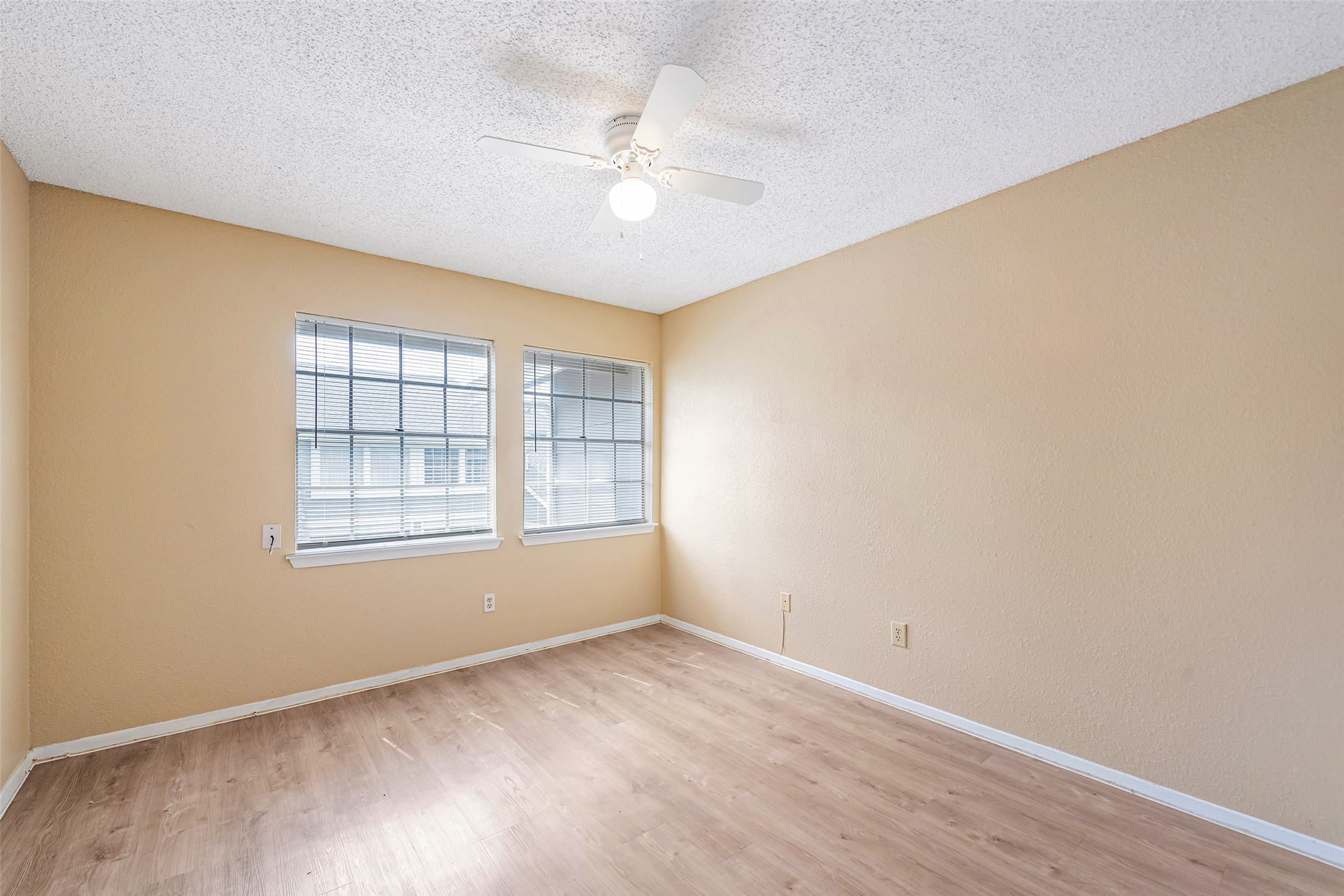 6315 Cattails Lane Property Photo 26