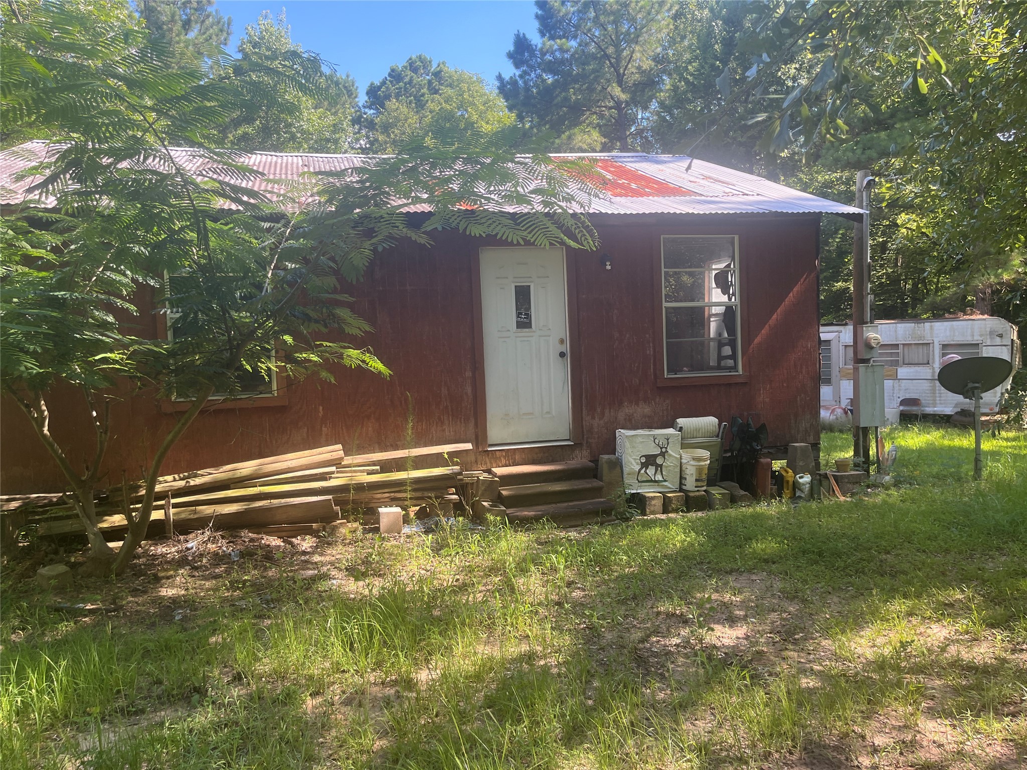 178 Pandora Property Photo 2