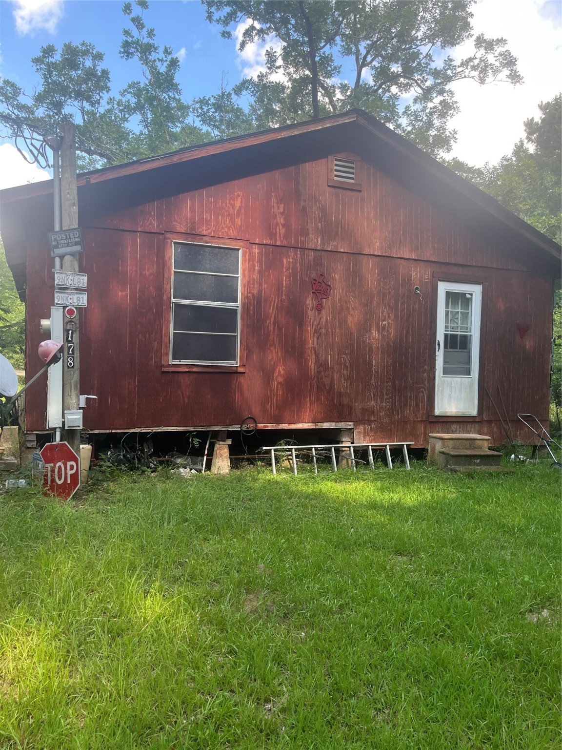178 Pandora Property Photo 4