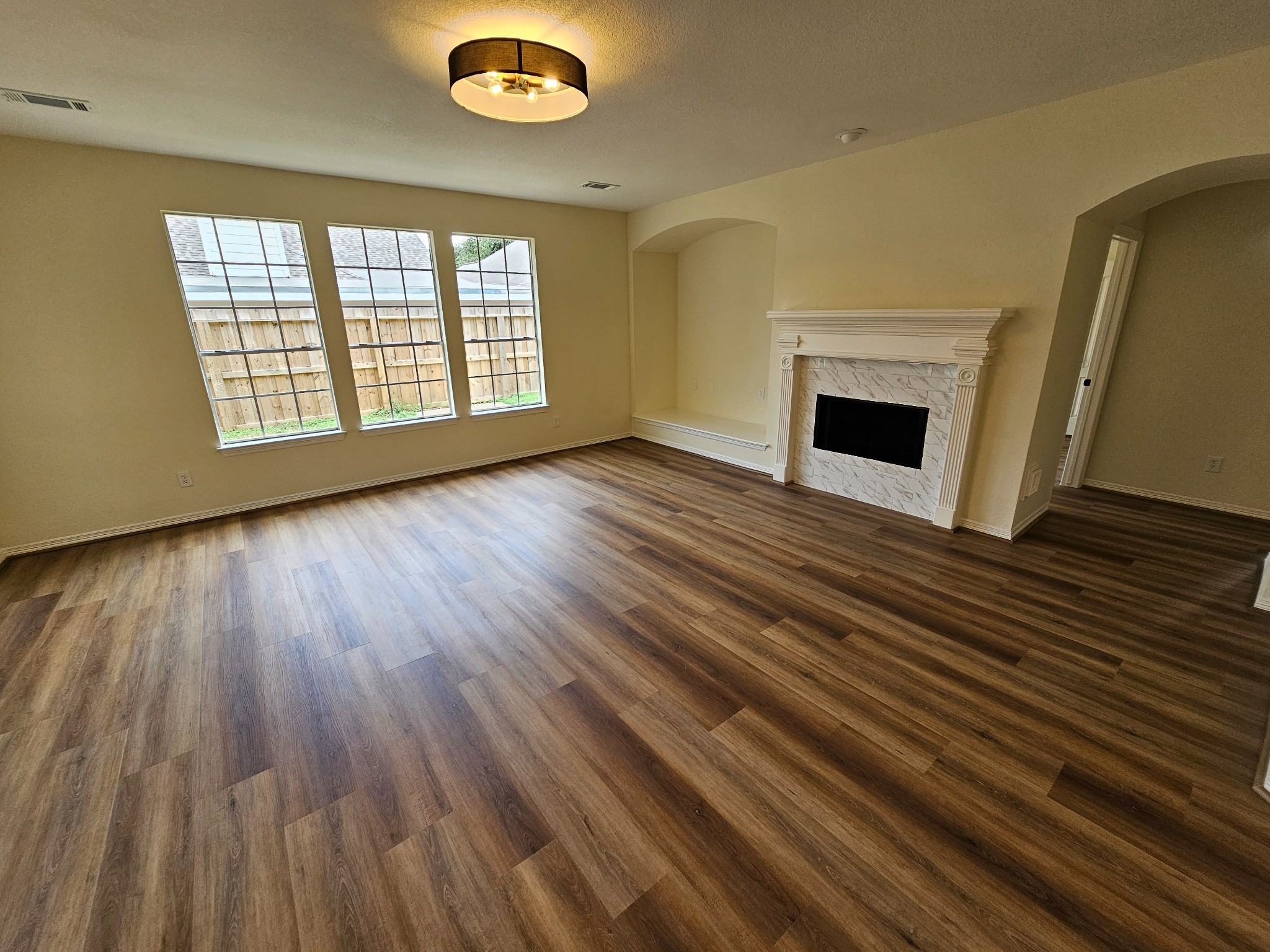 9510 Almeda Bend Court Property Photo 10