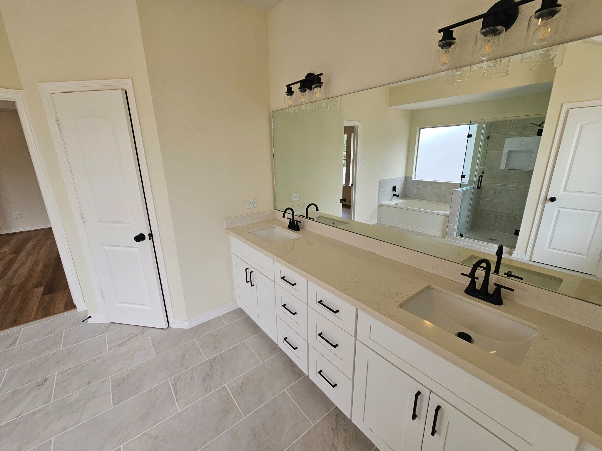 9510 Almeda Bend Court Property Photo 22
