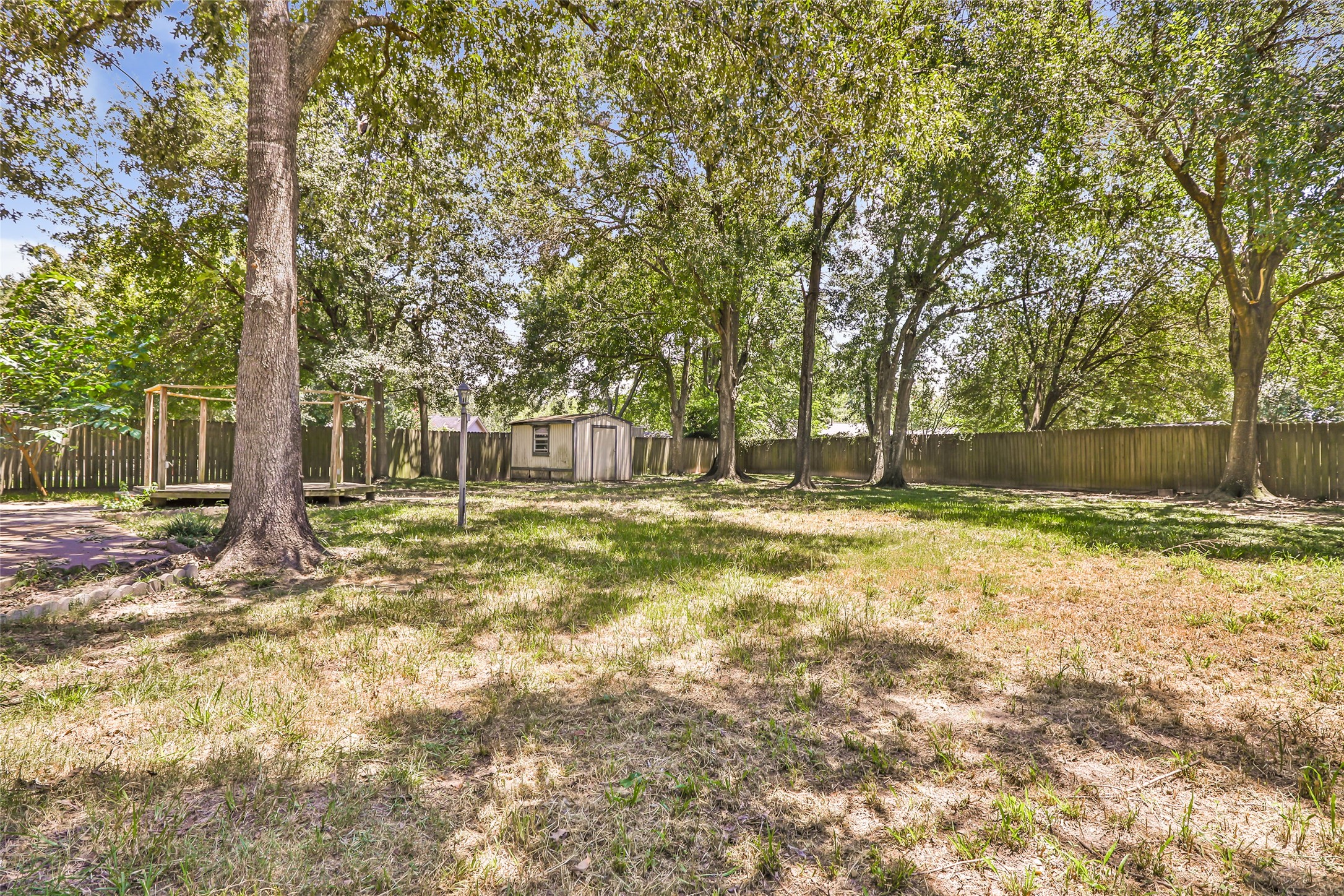 2414 Chanay Lane Property Photo 7
