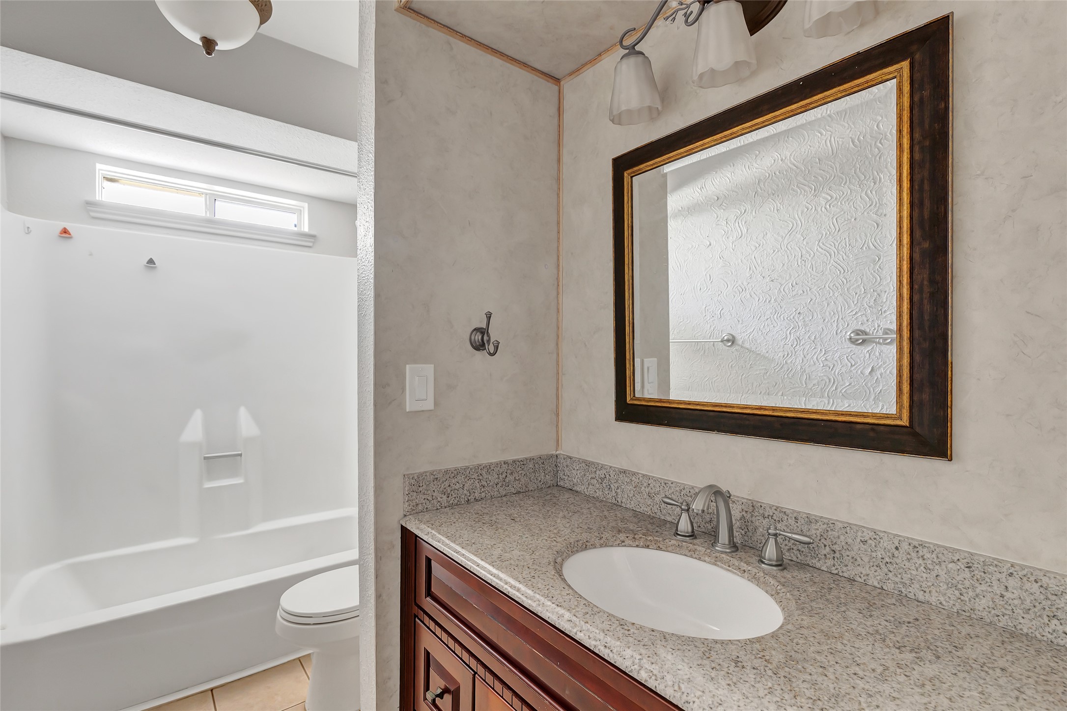 2414 Chanay Lane Property Photo 12
