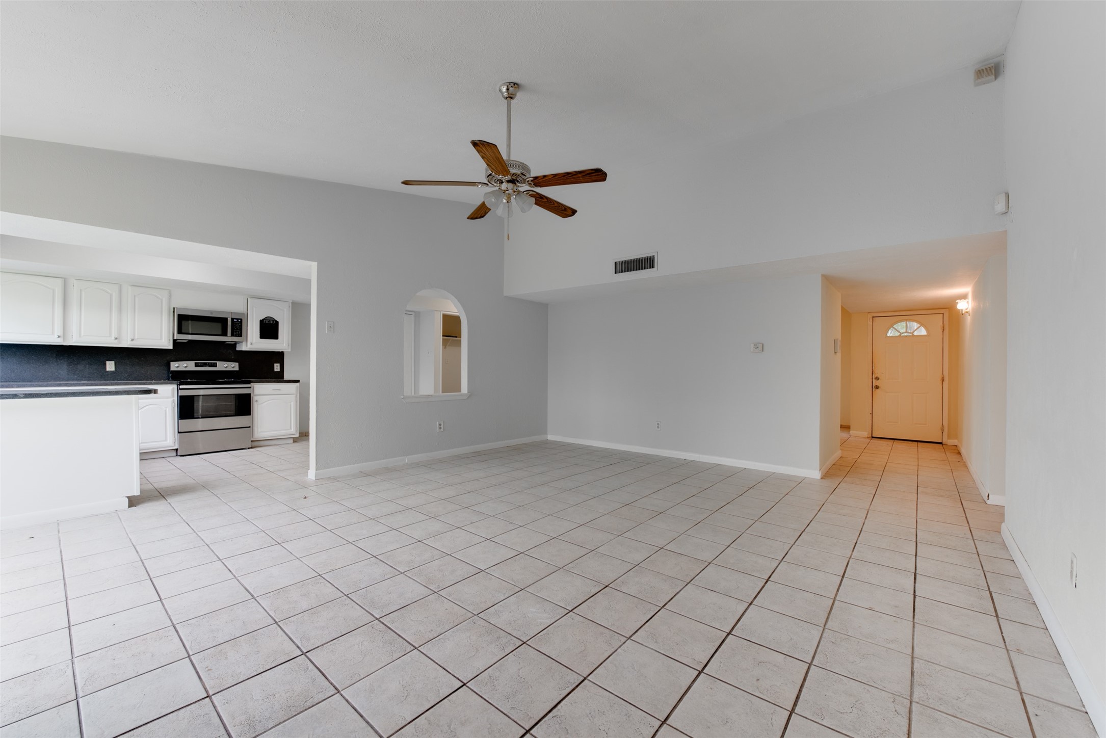 15702 Mendocino Drive Property Photo 7