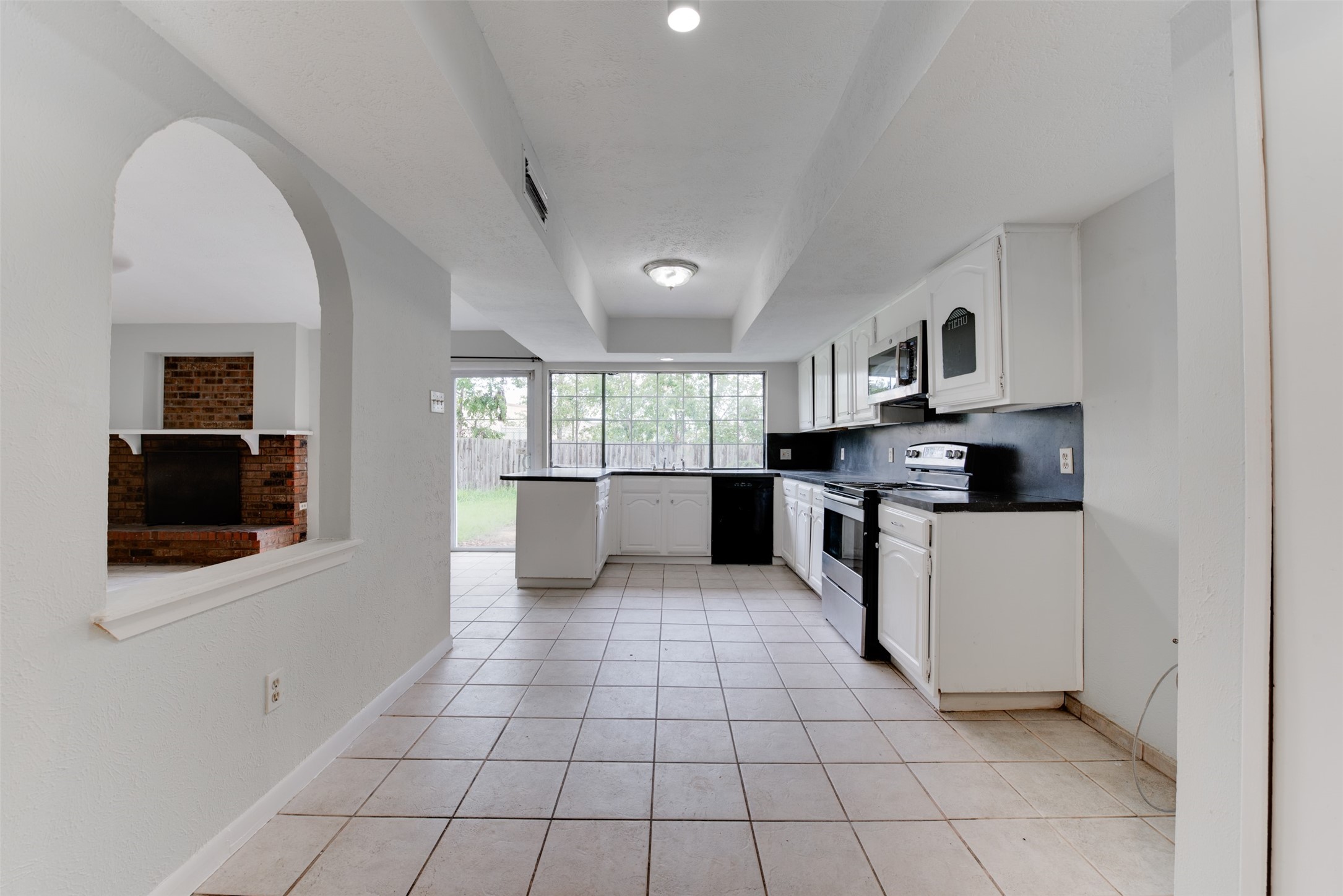 15702 Mendocino Drive Property Photo 9
