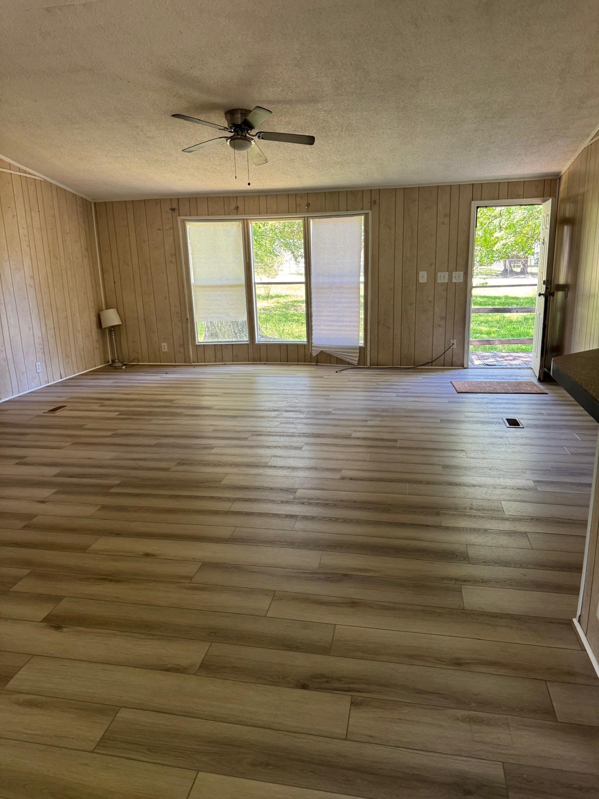 30307 Turriff Circle Property Photo 4