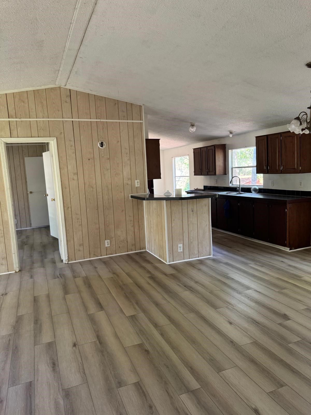 30307 Turriff Circle Property Photo 8