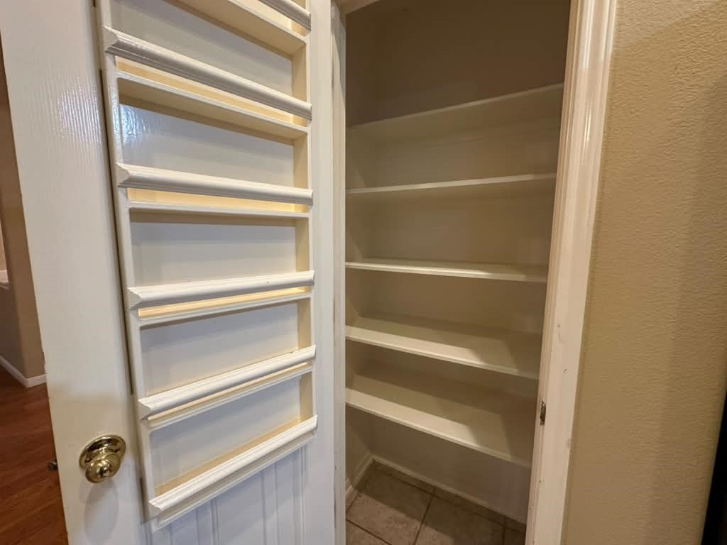 10507 Aster Crest Court Property Photo 5