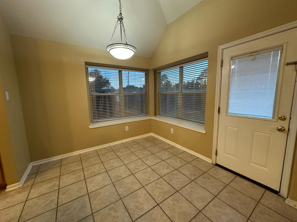 10507 Aster Crest Court Property Photo 6