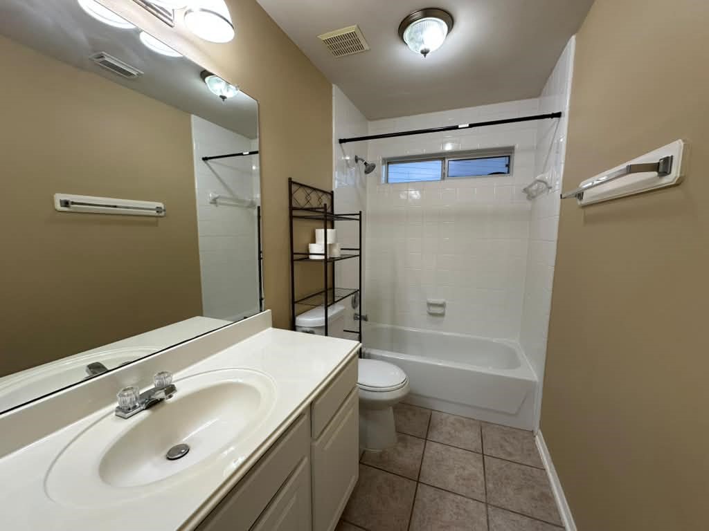 10507 Aster Crest Court Property Photo 16