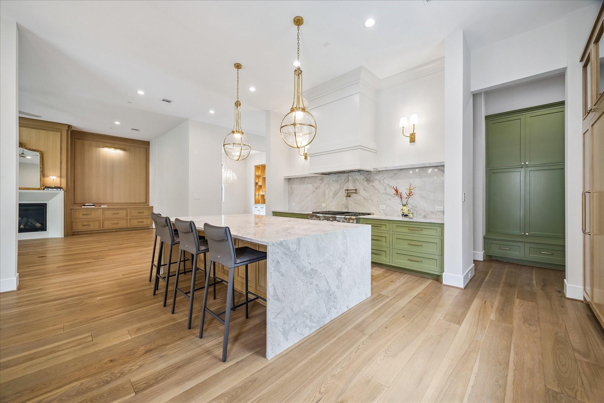830 Azalea Street, Houston Tx 77018 Property Photo 10