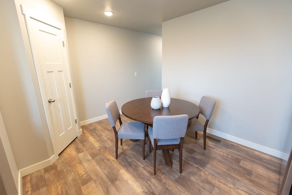 21155 Gosling Road 12 A-d Property Photo 11