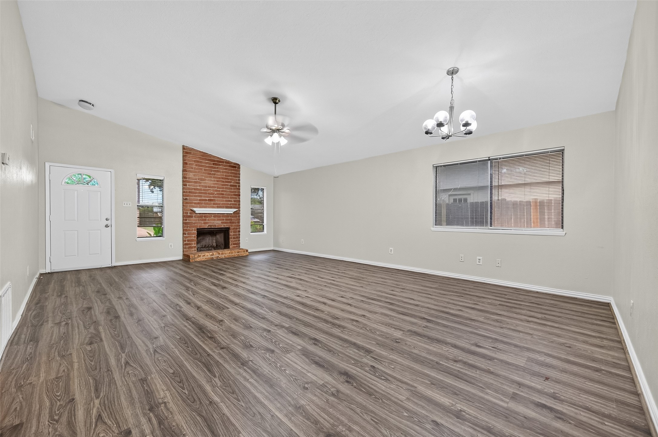 22803 Carter Moir Lane Property Photo 4