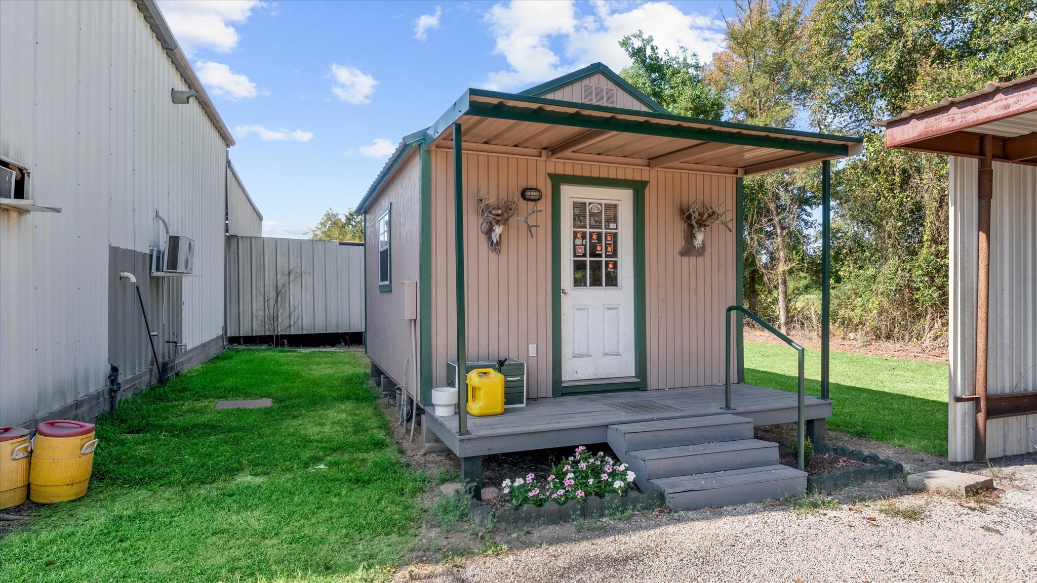 1023 Fm-1696 W Property Photo 12