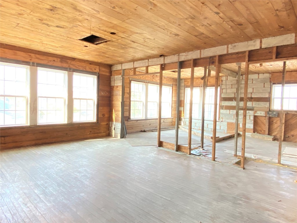 2127 Broadway Street Property Photo 44