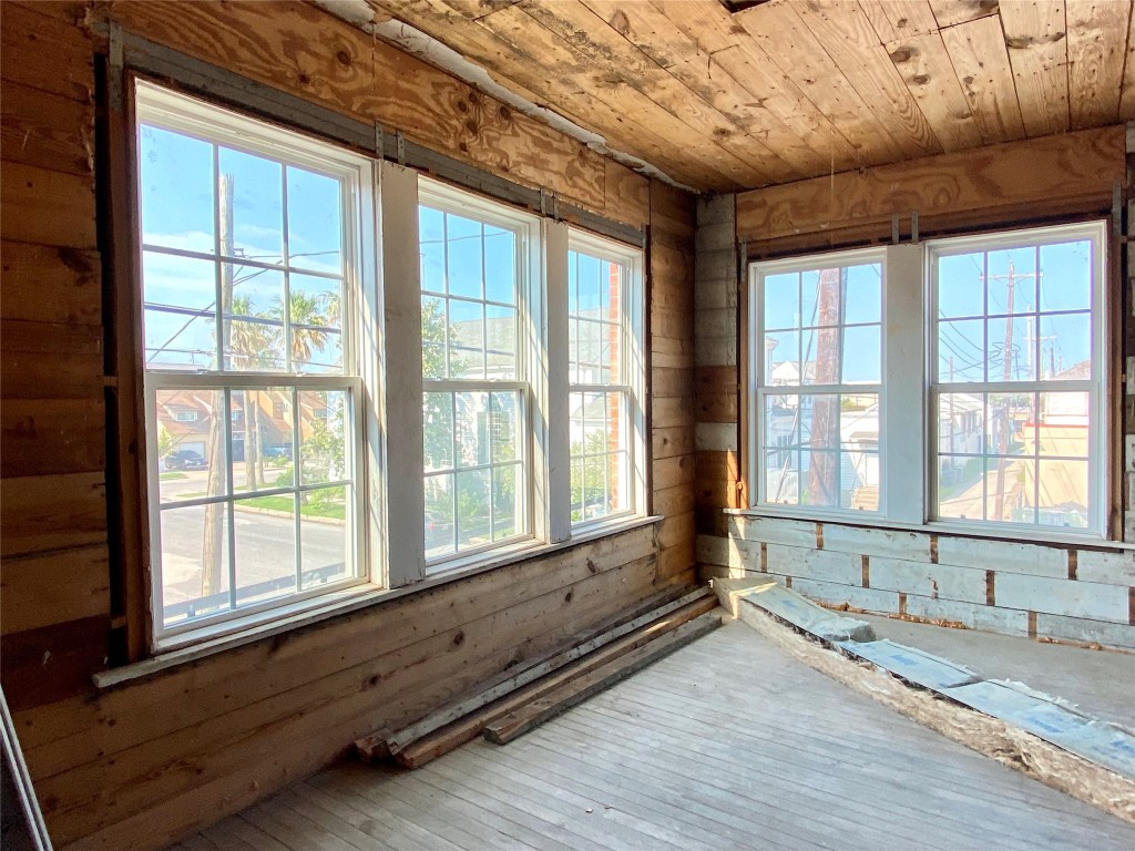 2127 Broadway Street Property Photo 45