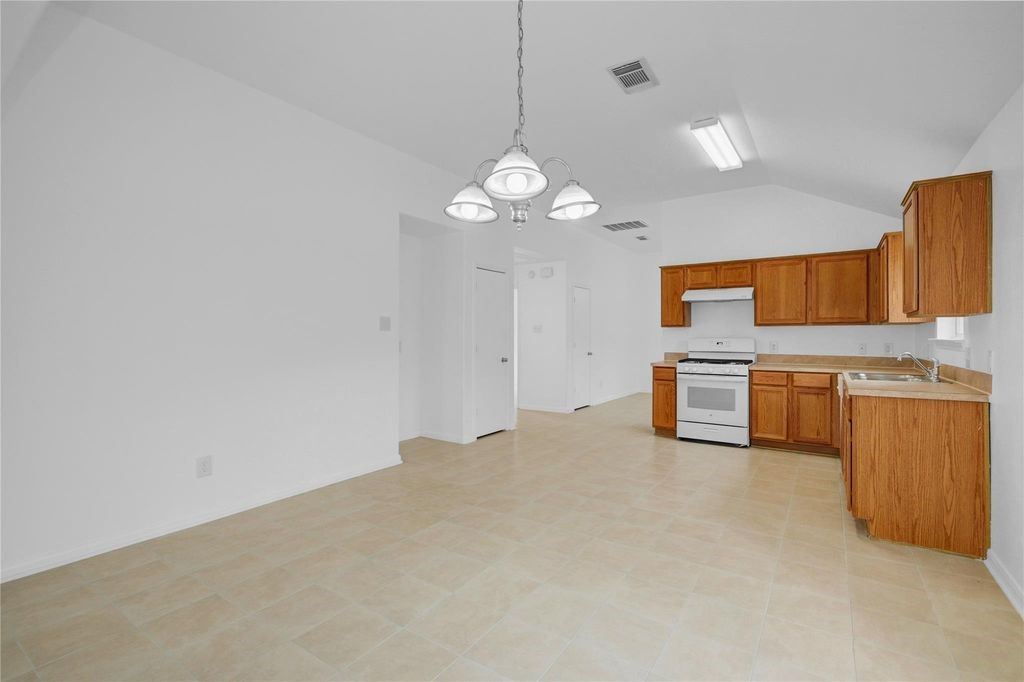 4522 Cannongate Drive Property Photo 11